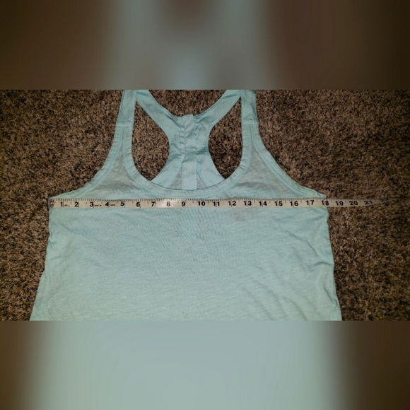 Banana Republic| Racerback Athletic Tank Top - Picture 2 of 5
